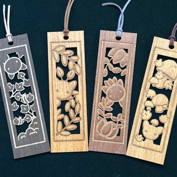 Three Leaf Wooden Book Mark